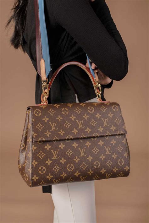 louis vuitton cluny mm